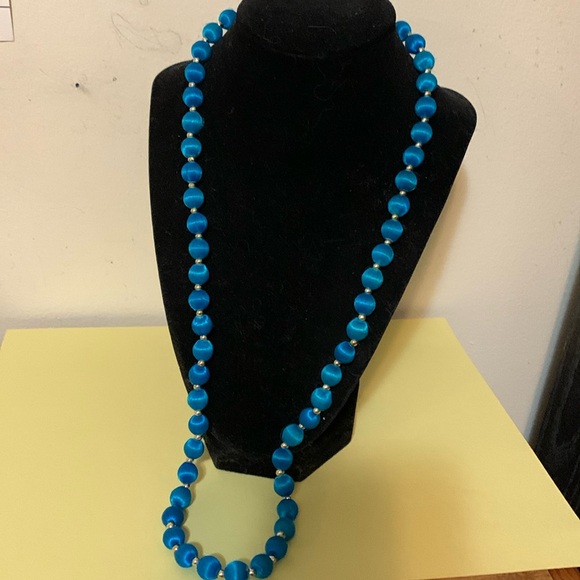 Absolutely besutiful blue necklace. 28” - Picture 1 of 5
